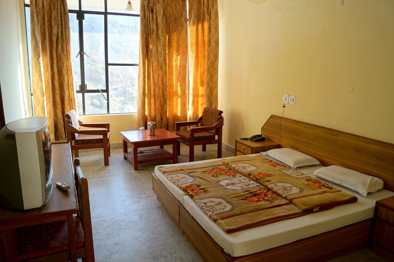 Hotel Uday Palace Pipalkoti Exterior photo